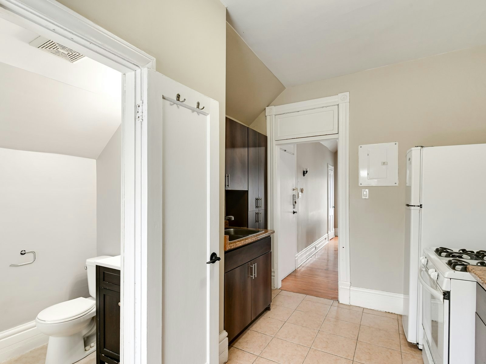 Unit 4-41 Beechwood Drive, Peterborough, ON, K9J 1M2 - 21