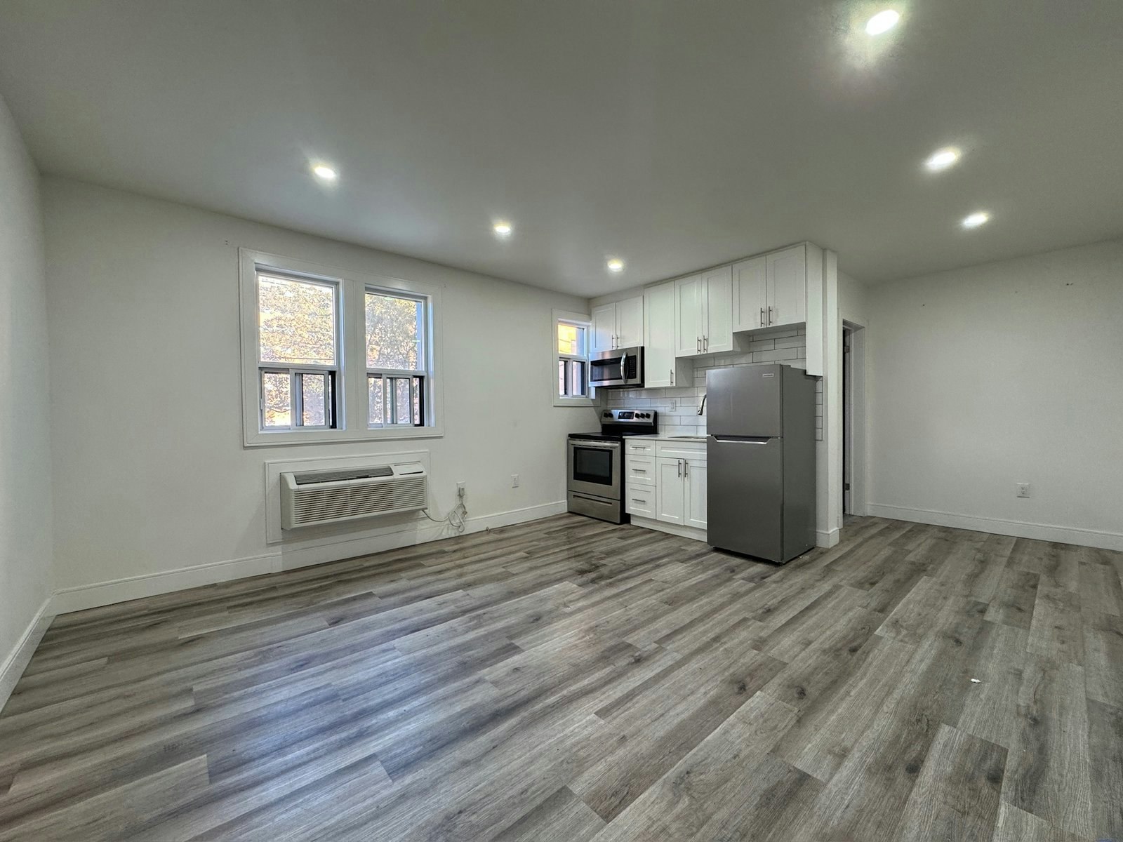 103-444 Park Street West, Windsor, ON, N9A 5V3 - 4