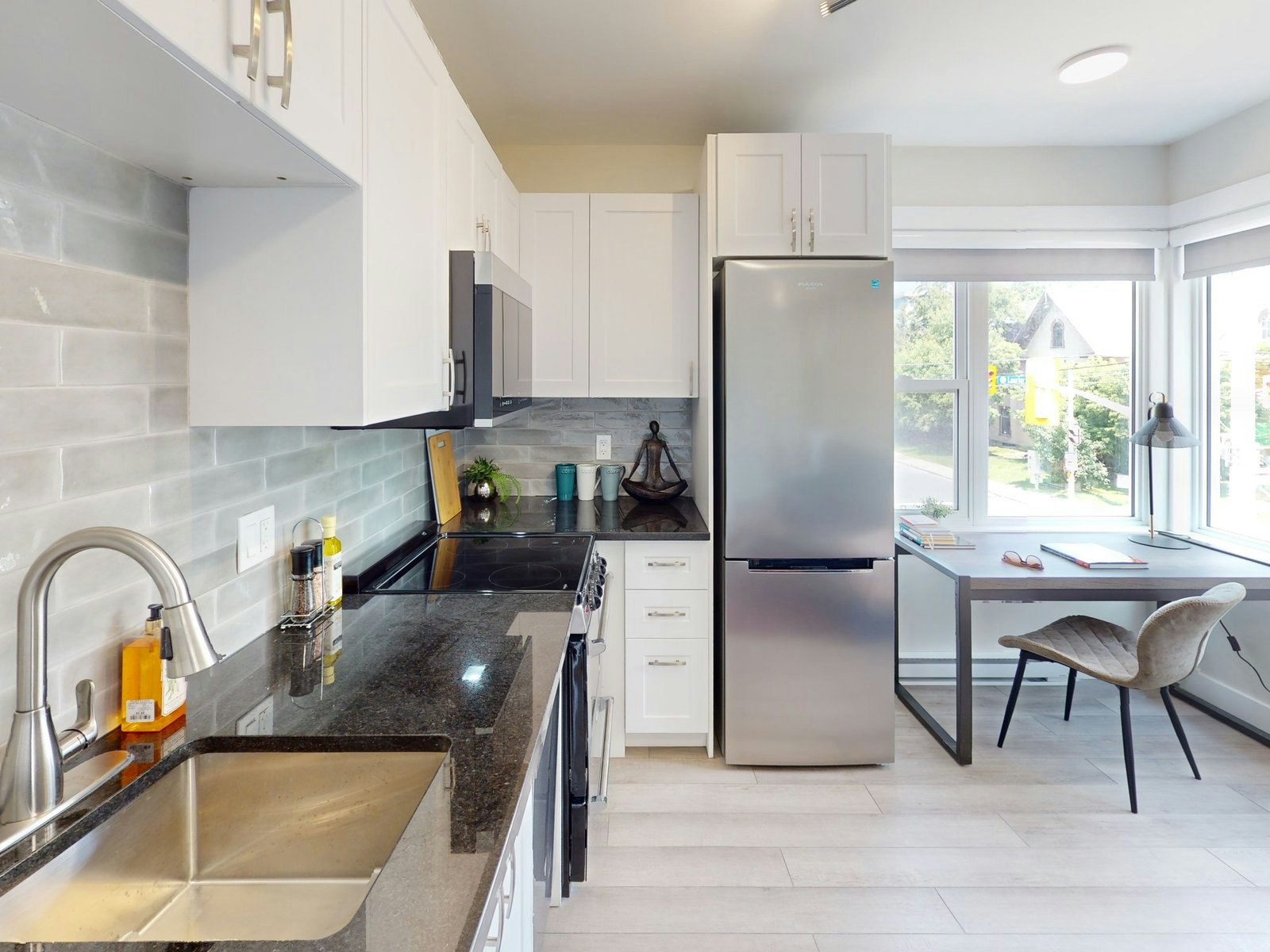 2-296A Nelson Street, Ottawa, ON, K1N 7S4 - 8