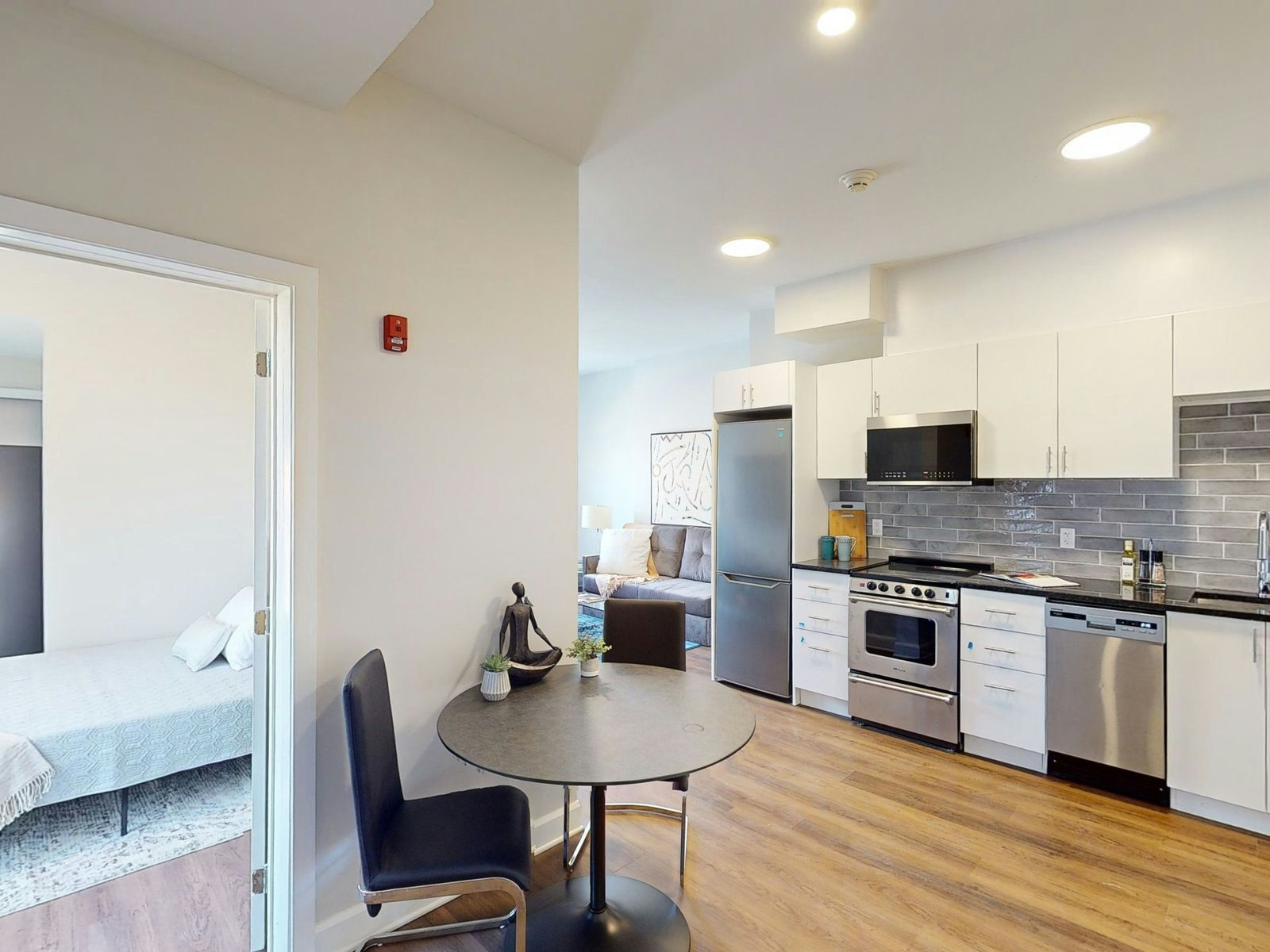 2-296A Nelson Street, Ottawa, ON, K1N 7S4 - 3