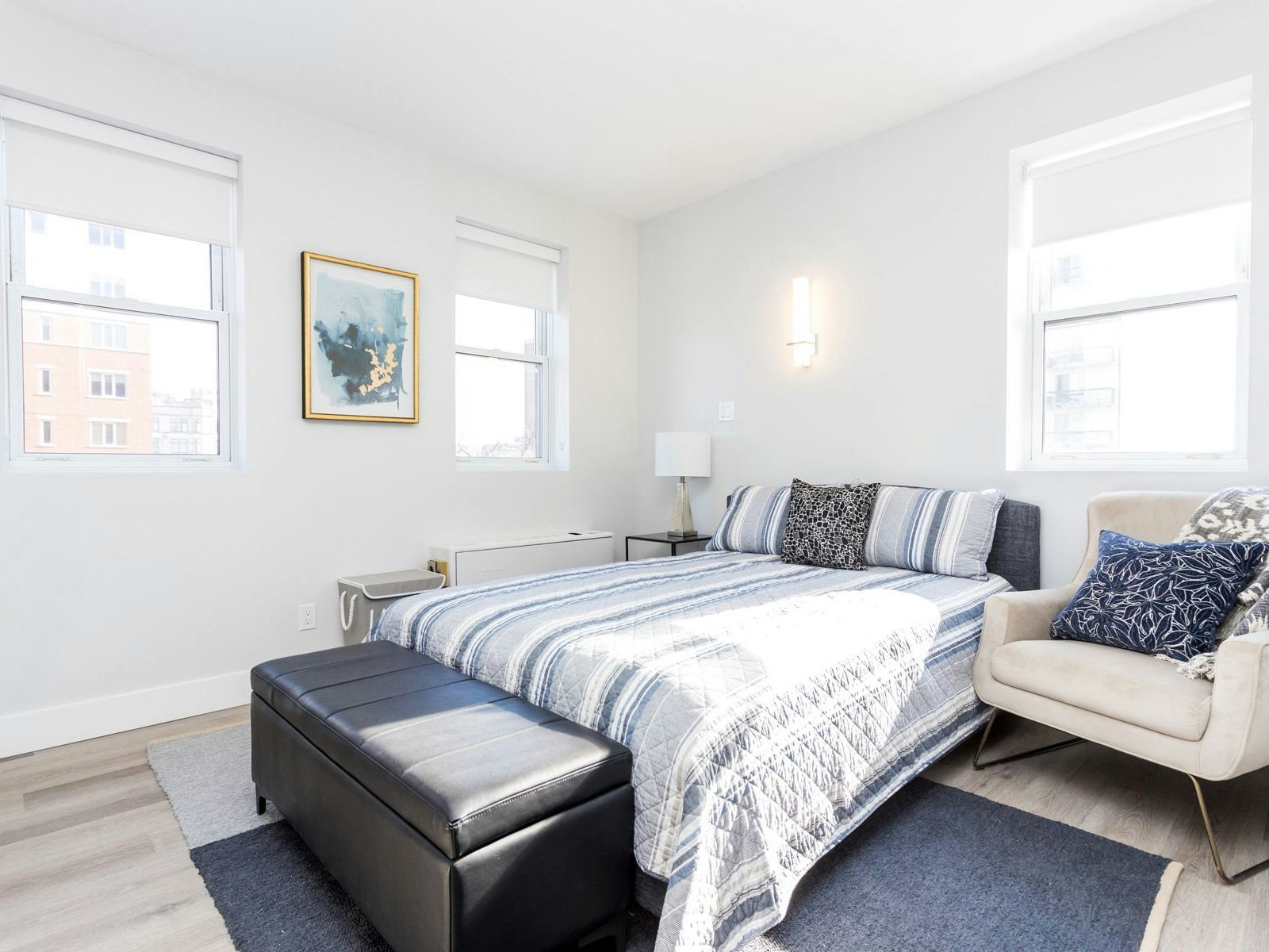 303-330 Mcleod Street, Ottawa, ON, K2P 2C5