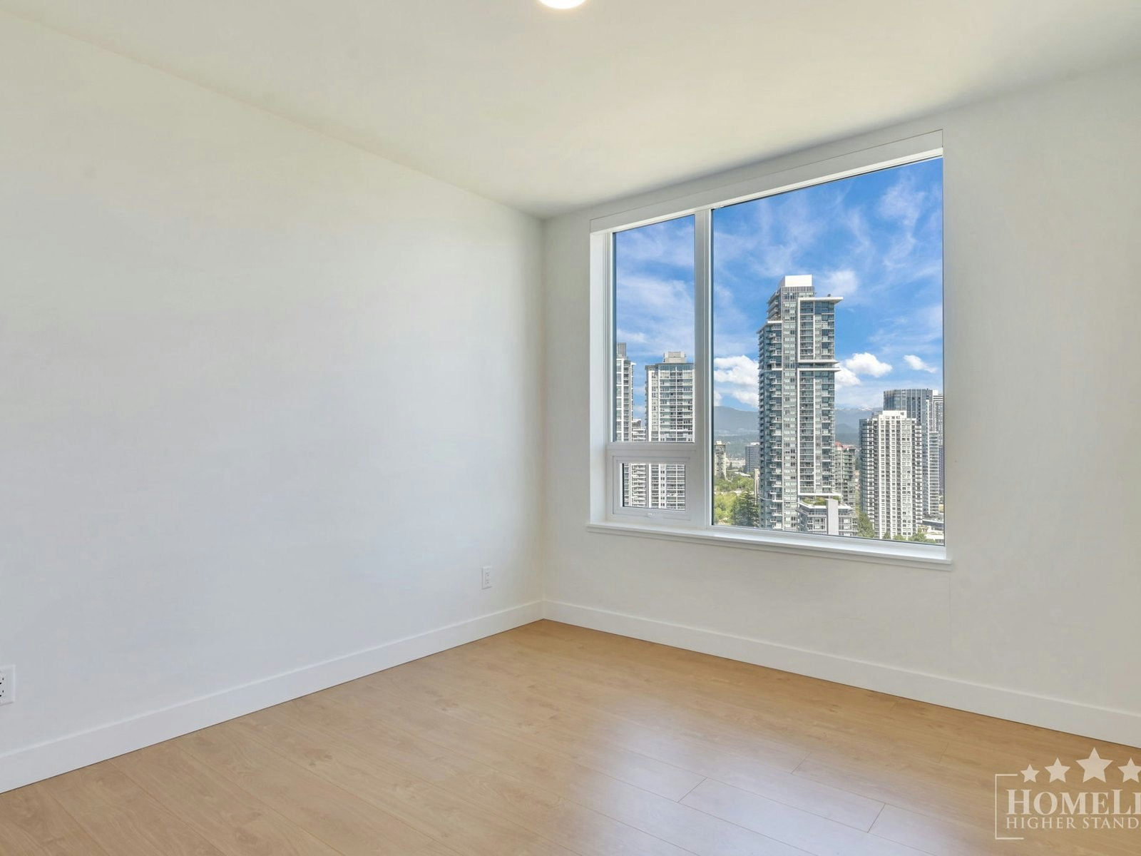 2102-13359 Old Yale 2102 Road, Surrey, BC, V3T 0S4 - 4