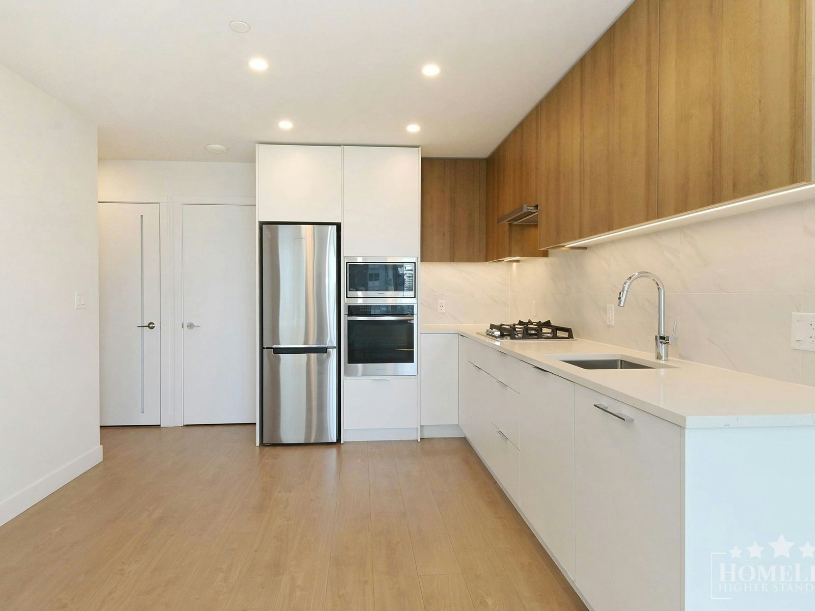 2102-13359 Old Yale 2102 Road, Surrey, BC, V3T 0S4 - 26