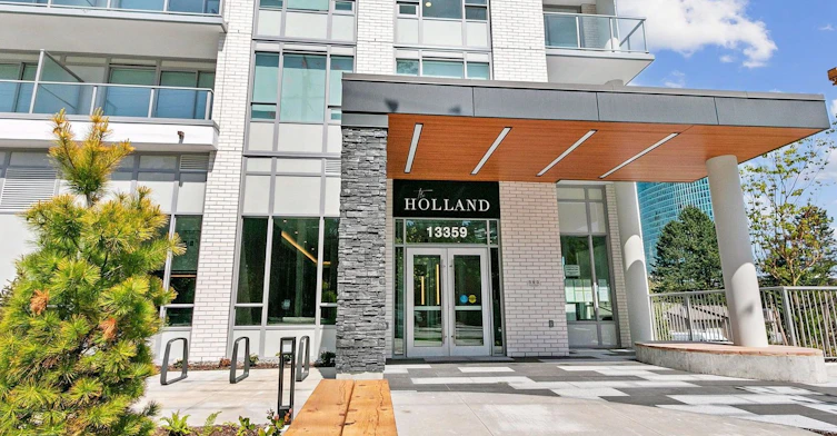 2102-13359 Old Yale 2102 Road, Surrey, BC, V3T 0S4 - 3