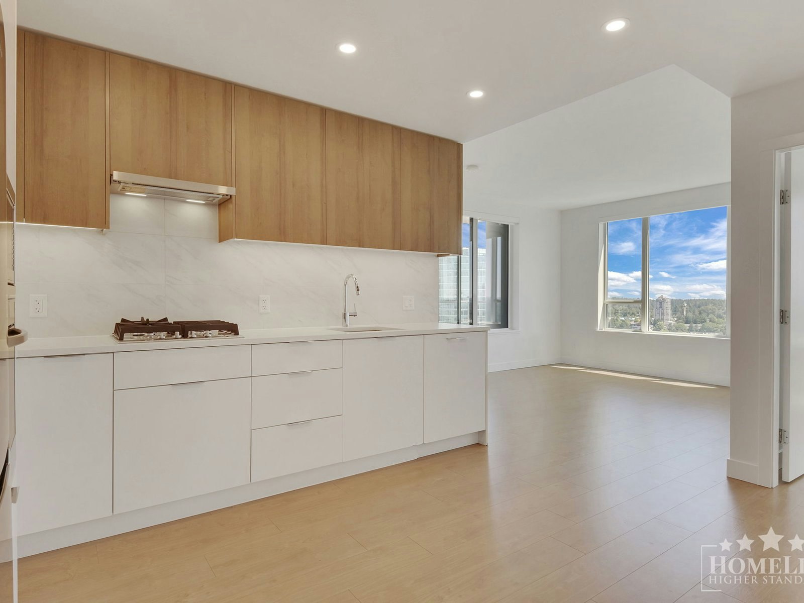 2102-13359 Old Yale 2102 Road, Surrey, BC, V3T 0S4 - 12