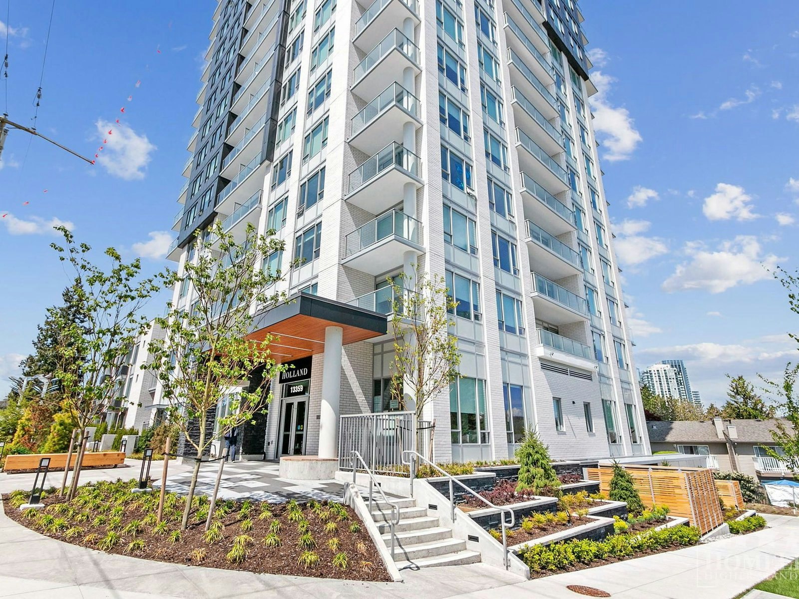 2102-13359 Old Yale 2102 Road, Surrey, BC, V3T 0S4 - 2
