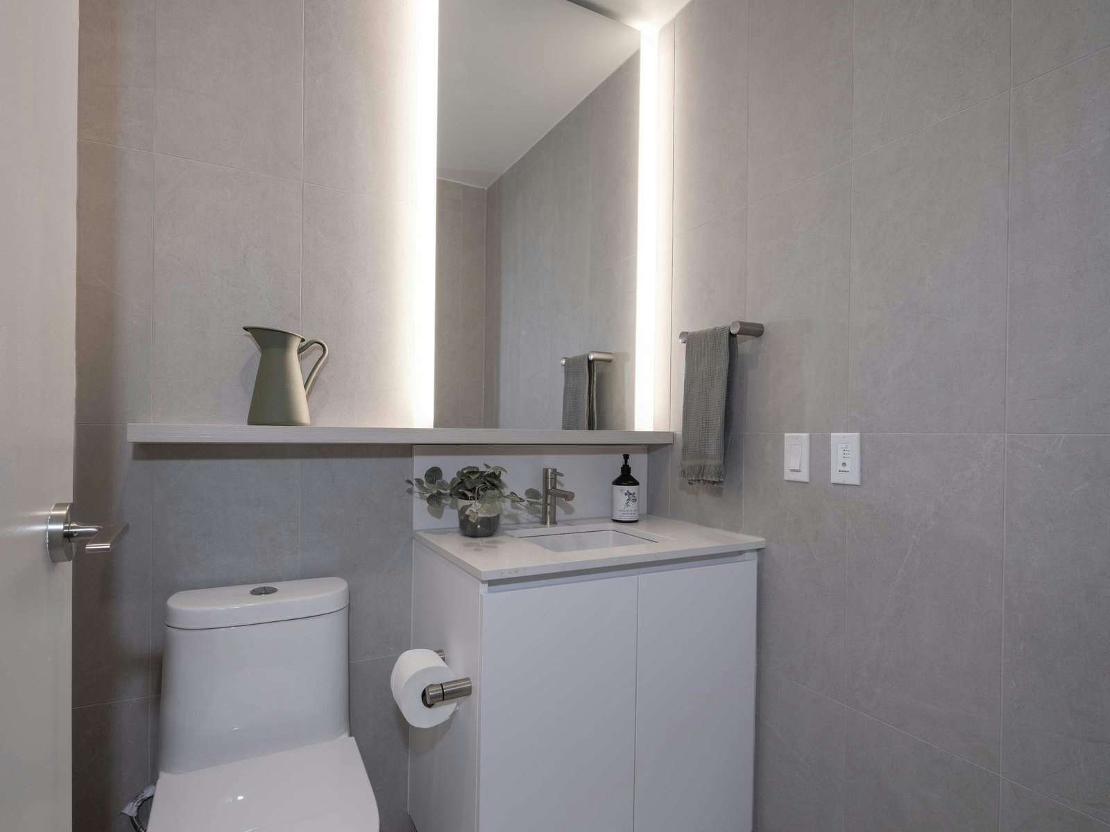 2 bedroom-185 Millway Avenue, Vaughan, ON, L4K 0L2 - 19