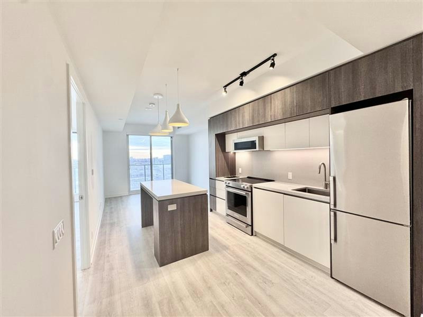 2 bedroom-185 Millway Avenue, Vaughan, ON, L4K 0L2 - 20