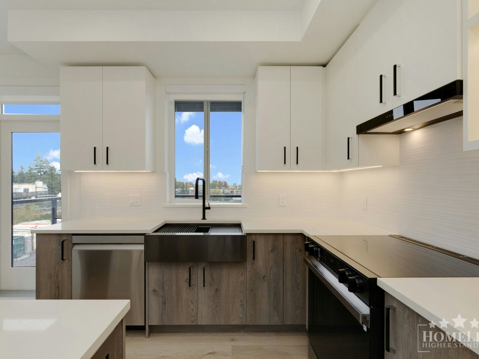 302-10425 147 302 Street, Surrey, BC, V3R 0J9 - 8