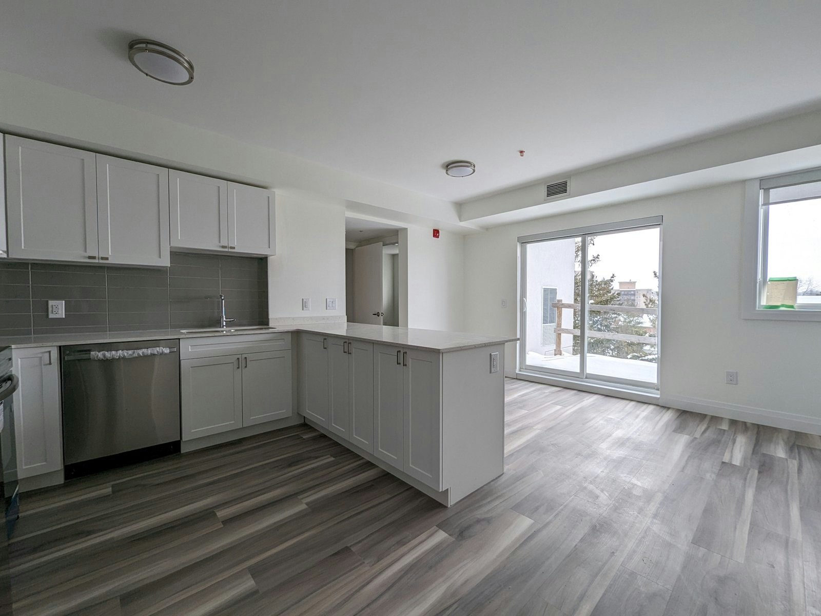 309-144 Lucan Avenue, Waterloo, ON, N2J 1W7 - 6