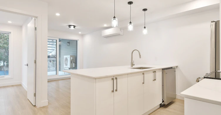 3BR-1-141 Duranceau, Montréal, QC, H8R 1M7 - 2
