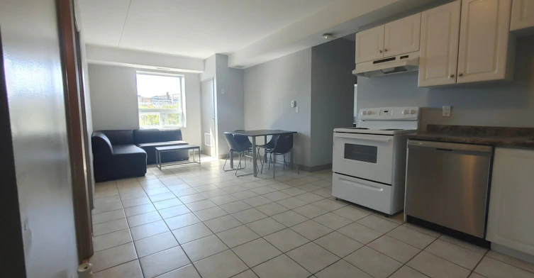 Student Rentals-325 Spruce Street, Waterloo, ON, N2L 3M6 - 8