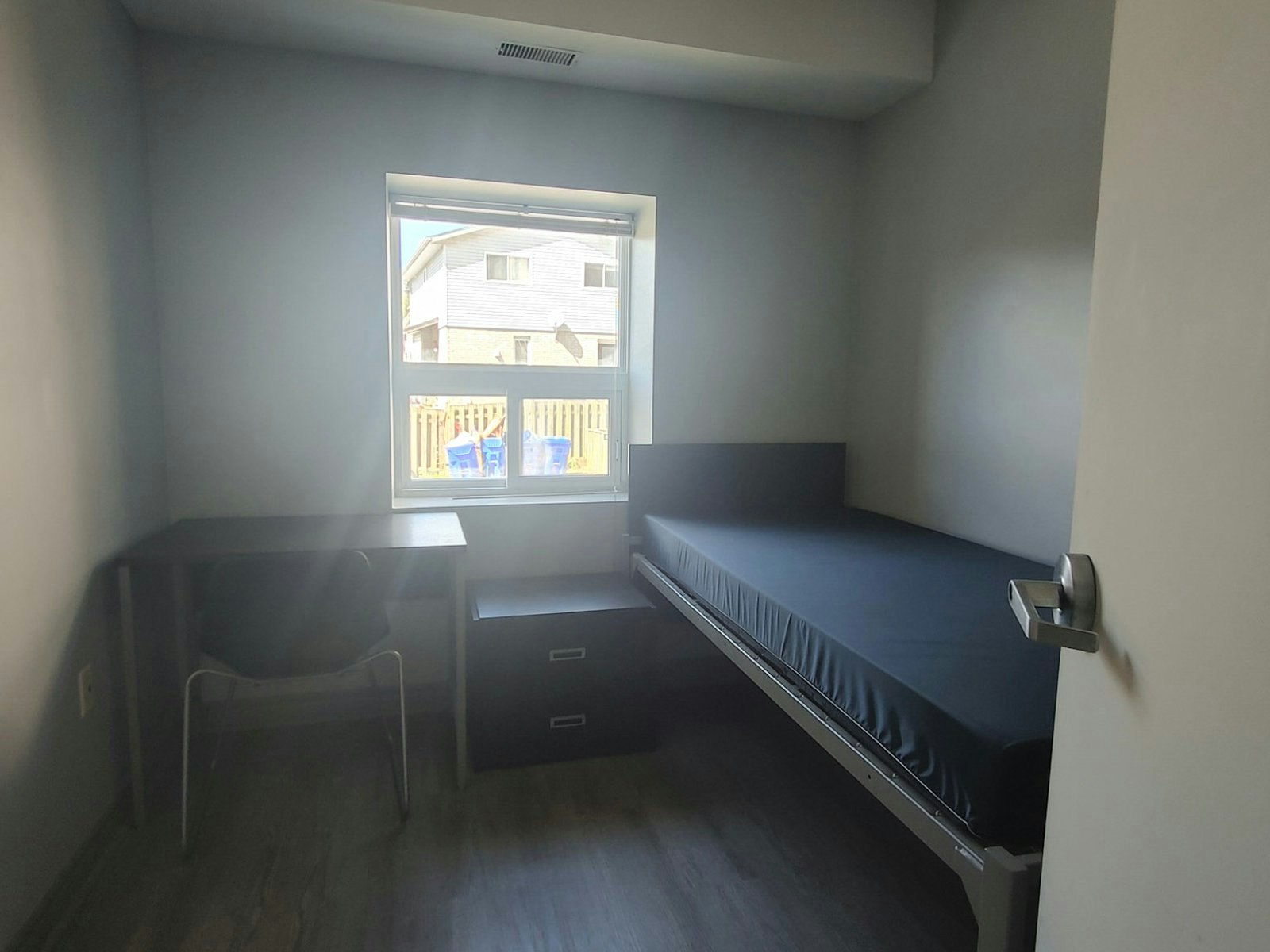 Student Rentals-325 Spruce Street, Waterloo, ON, N2L 3M6 - 15