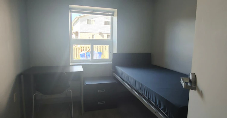 Student Rentals-325 Spruce Street, Waterloo, ON, N2L 3M6 - 15