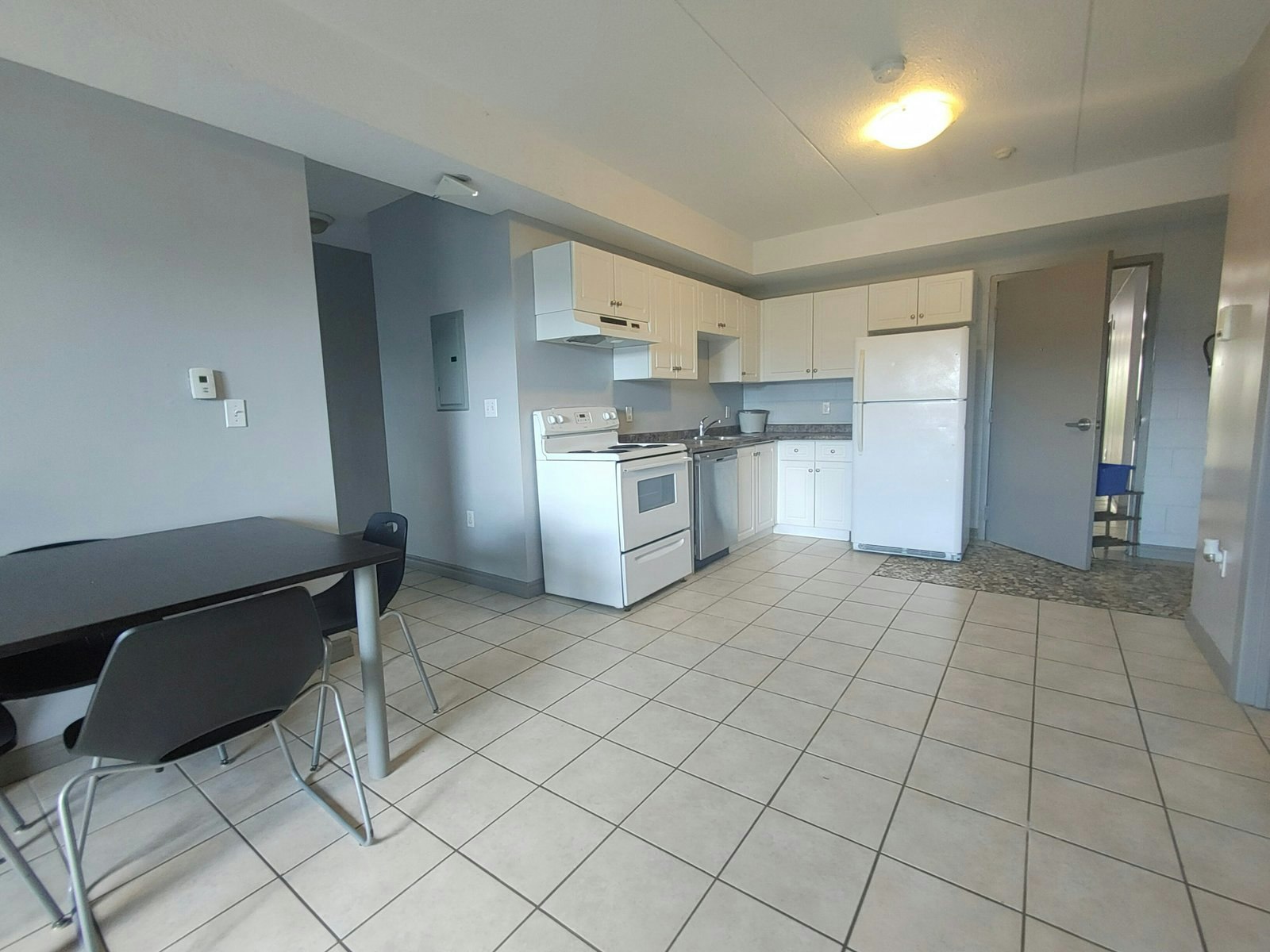 Student Rentals-325 Spruce Street, Waterloo, ON, N2L 3M6 - 2