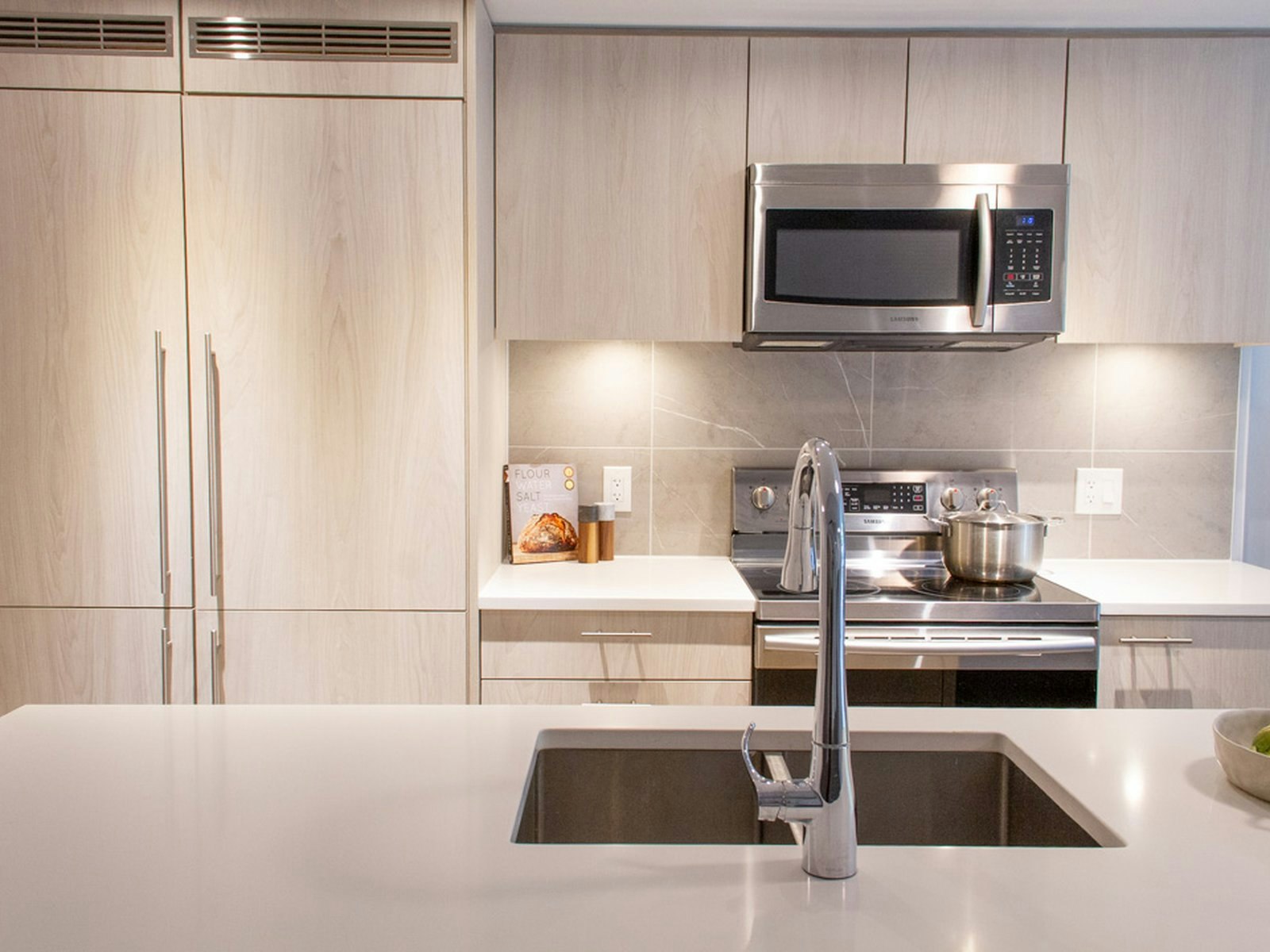 MIG-a8813a-1711 Lions Gate Lane, North Vancouver, BC, V7P 0C3 - 27