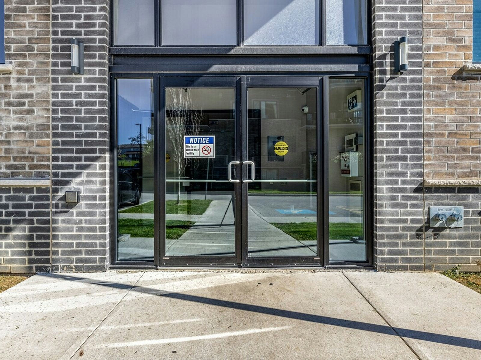 Style 04 - One Bedroom-660 Garibaldi Avenue, London, ON, N5X 4R6 - 28