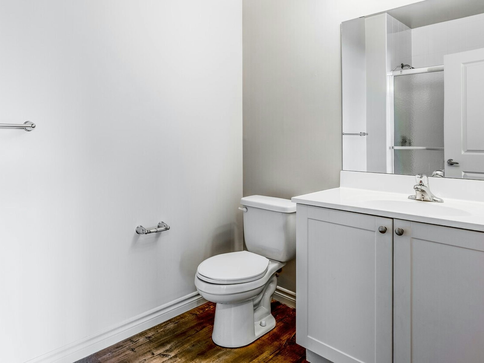 Style 04 - One Bedroom-660 Garibaldi Avenue, London, ON, N5X 4R6 - 27