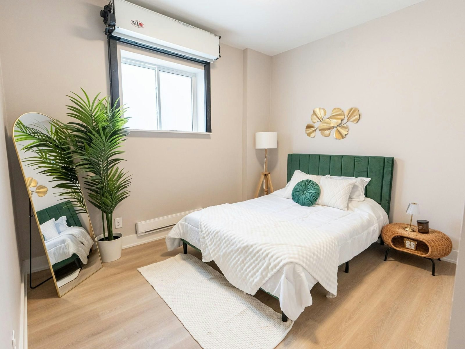 301-376 Richmond Street, London, ON, N6A 3A7 - 8