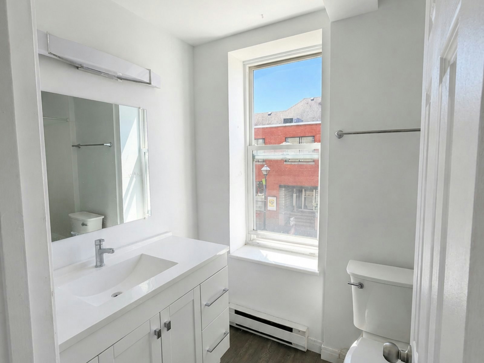 204-38 Ainslie Street N, Cambridge, ON, N1R 3J5 - 14