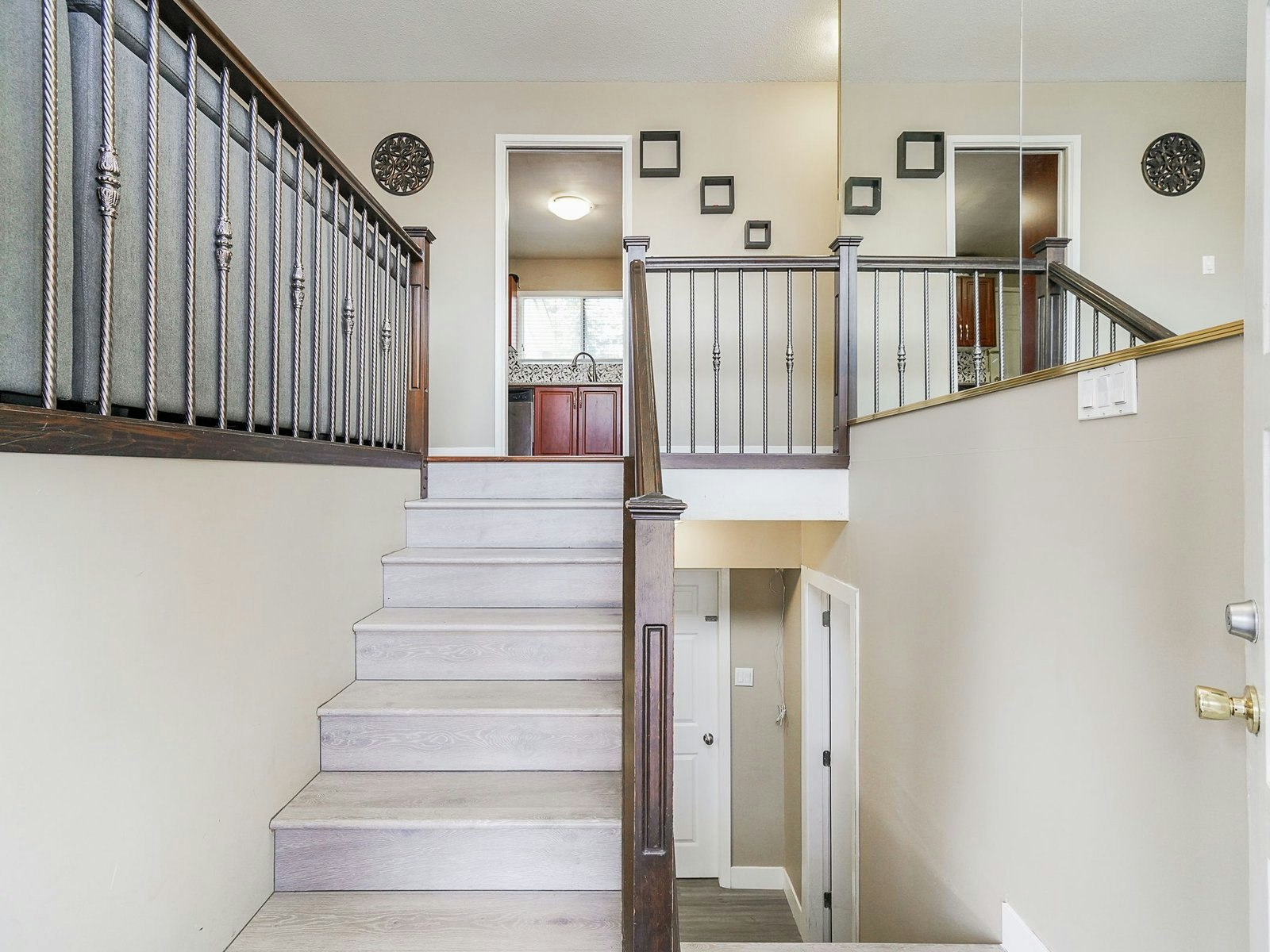 Main-9903 Semiahmoo Road, Surrey, BC, V3T 3M5 - 7