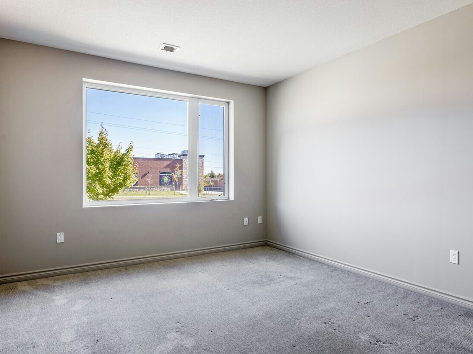 Style 06 - Two Bedroom-660 Garibaldi Avenue, London, ON, N5X 4R6 - 25