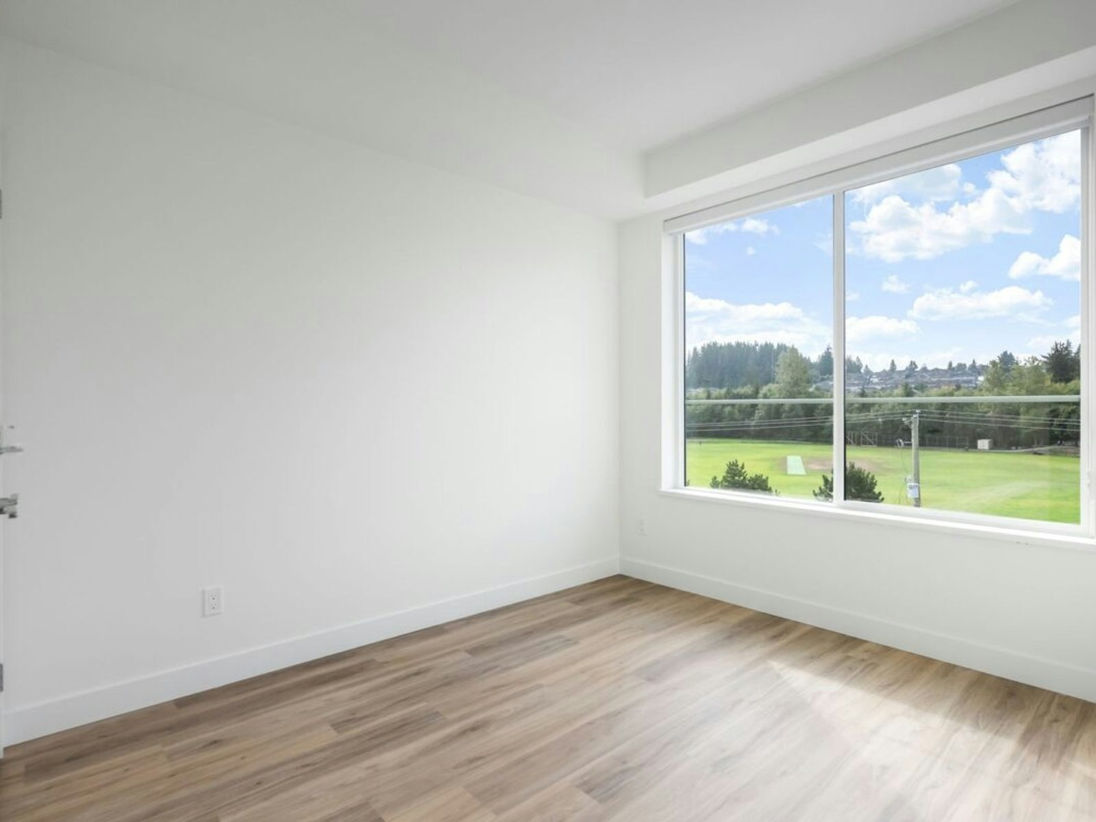 1-3-14455 64 Avenue, Surrey, BC, V3S 0C6 - 13