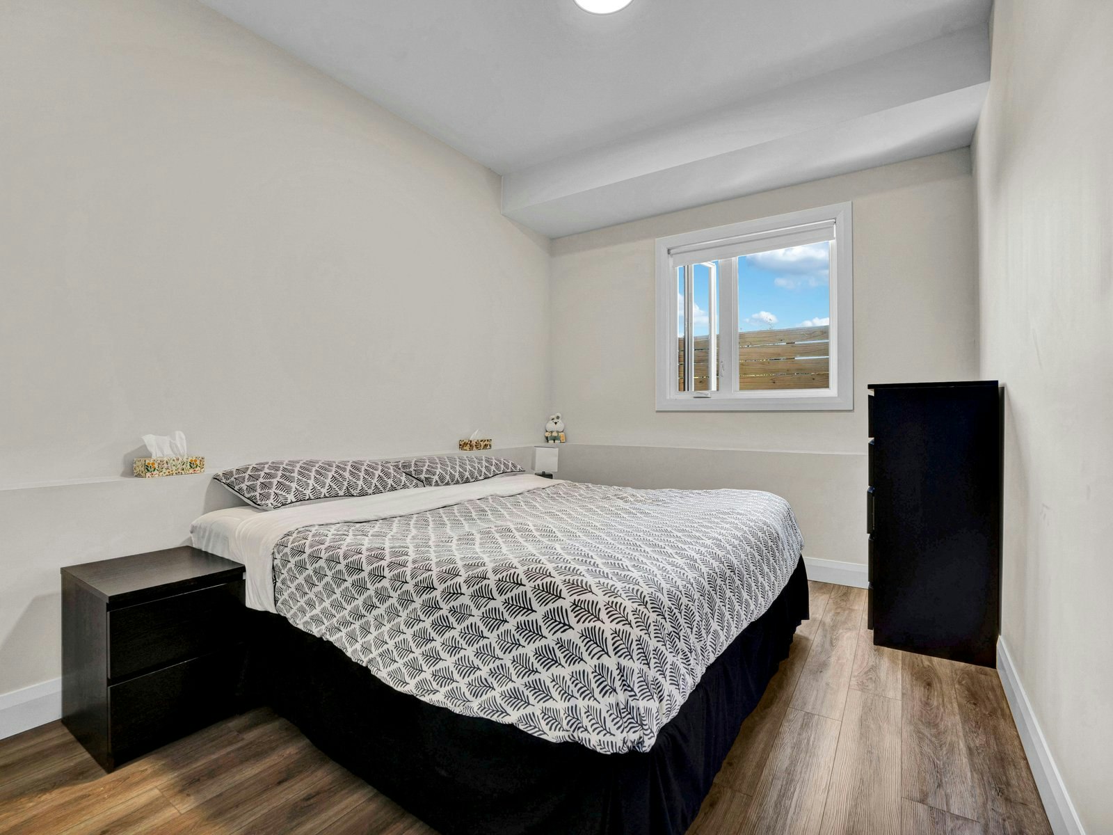 Basement-320 Perrier Avenue, Ottawa, ON, K1L 5C7 - 9