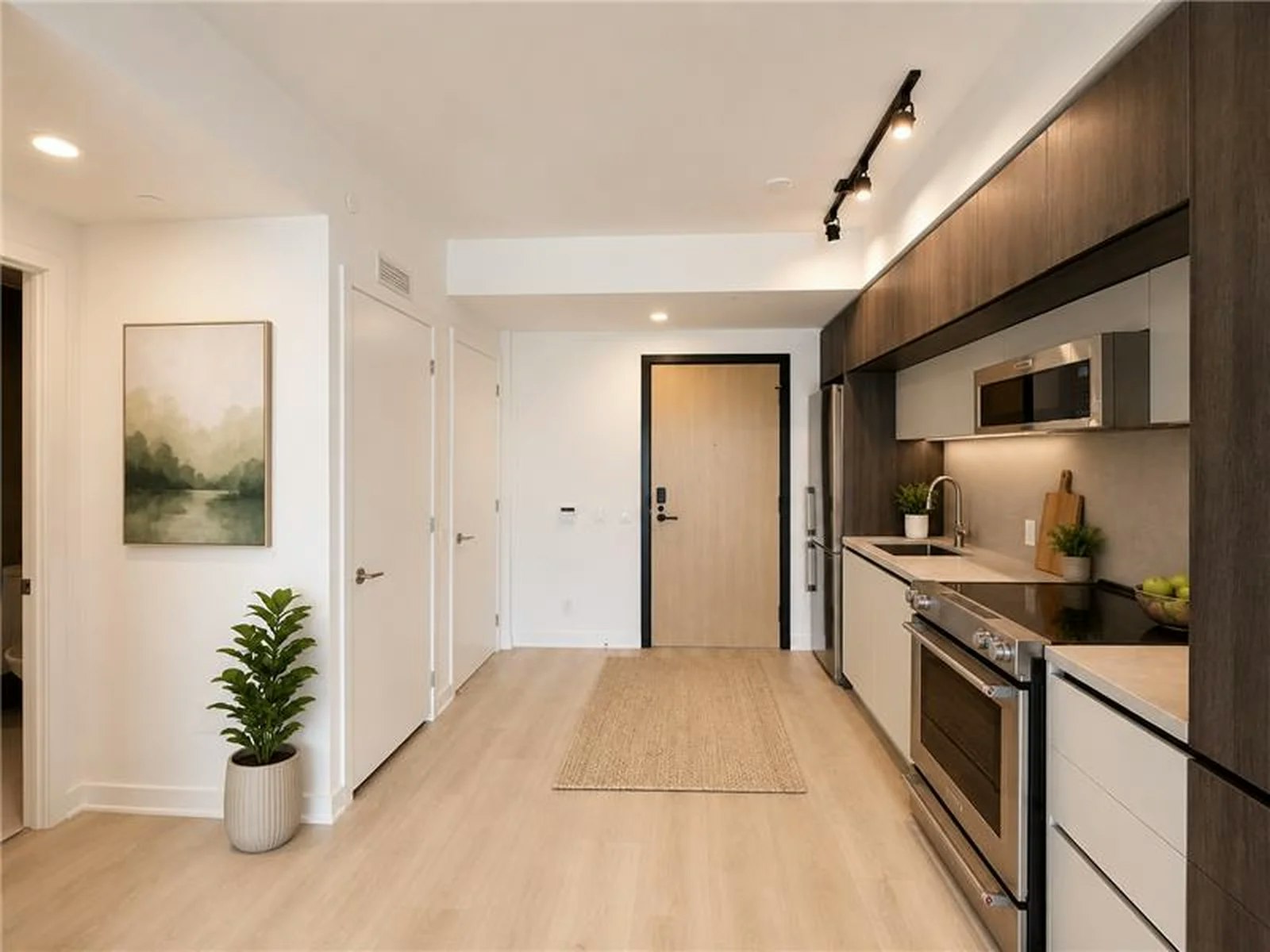 1 bedroom, 1.5 bathroom-185 Millway Avenue, Vaughan, ON, L4K 0L2 - 30