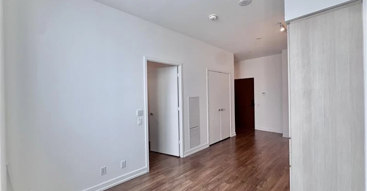 1 bedroom, 1.5 bathroom-185 Millway Avenue, Vaughan, ON, L4K 0L2 - 22