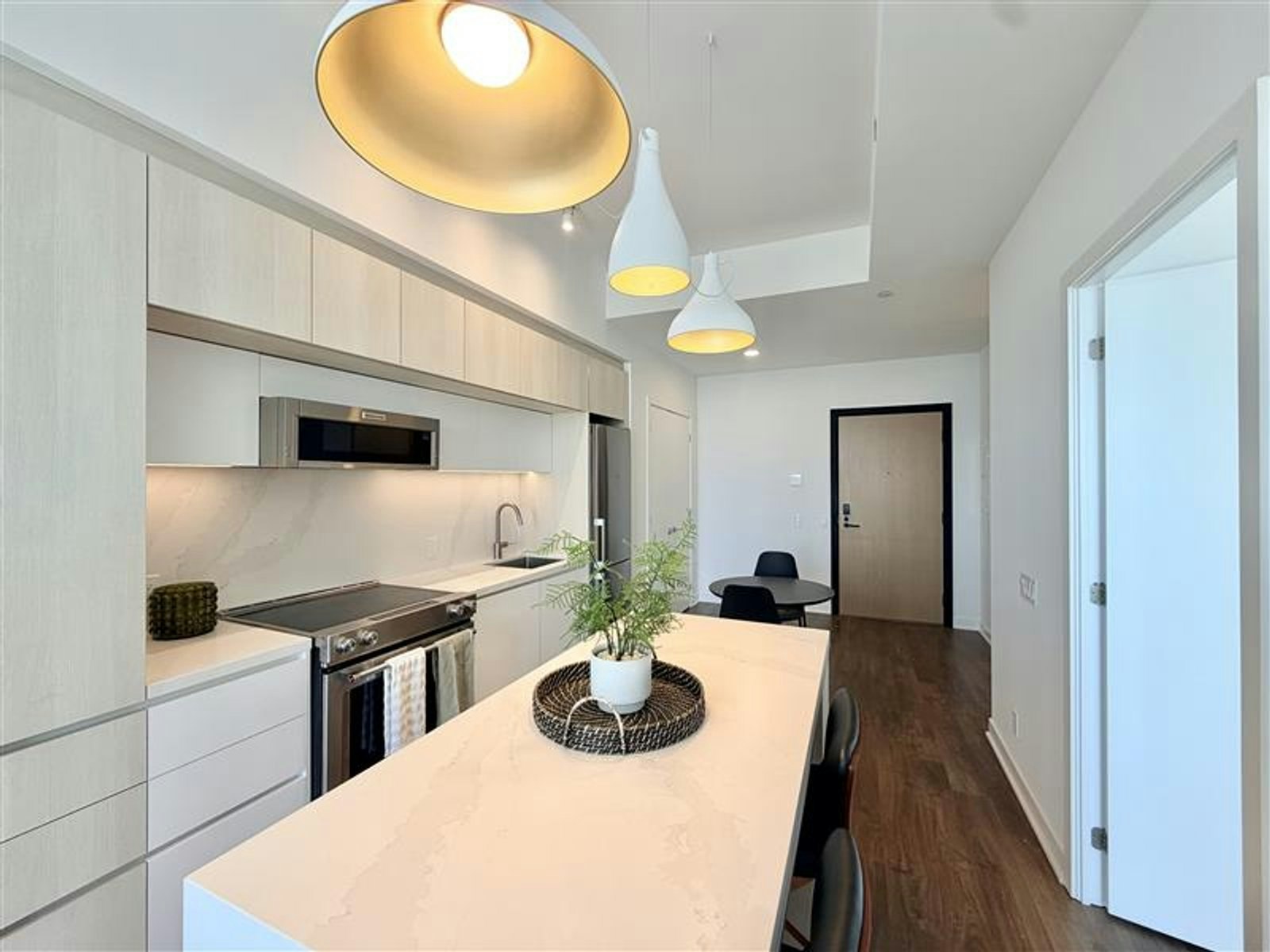 3 bedroom-185 Millway Avenue, Vaughan, ON, L4K 0L2 - 17