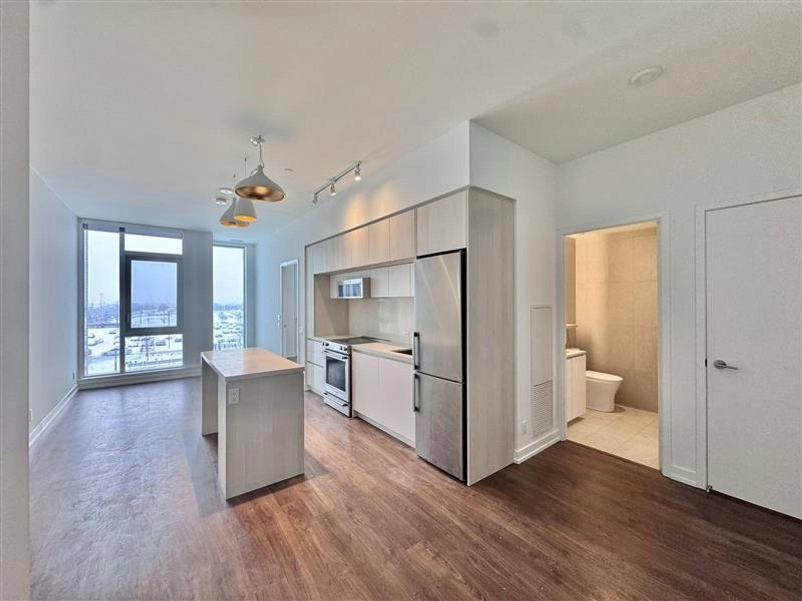 3 bedroom-185 Millway Avenue, Vaughan, ON, L4K 0L2 - 4