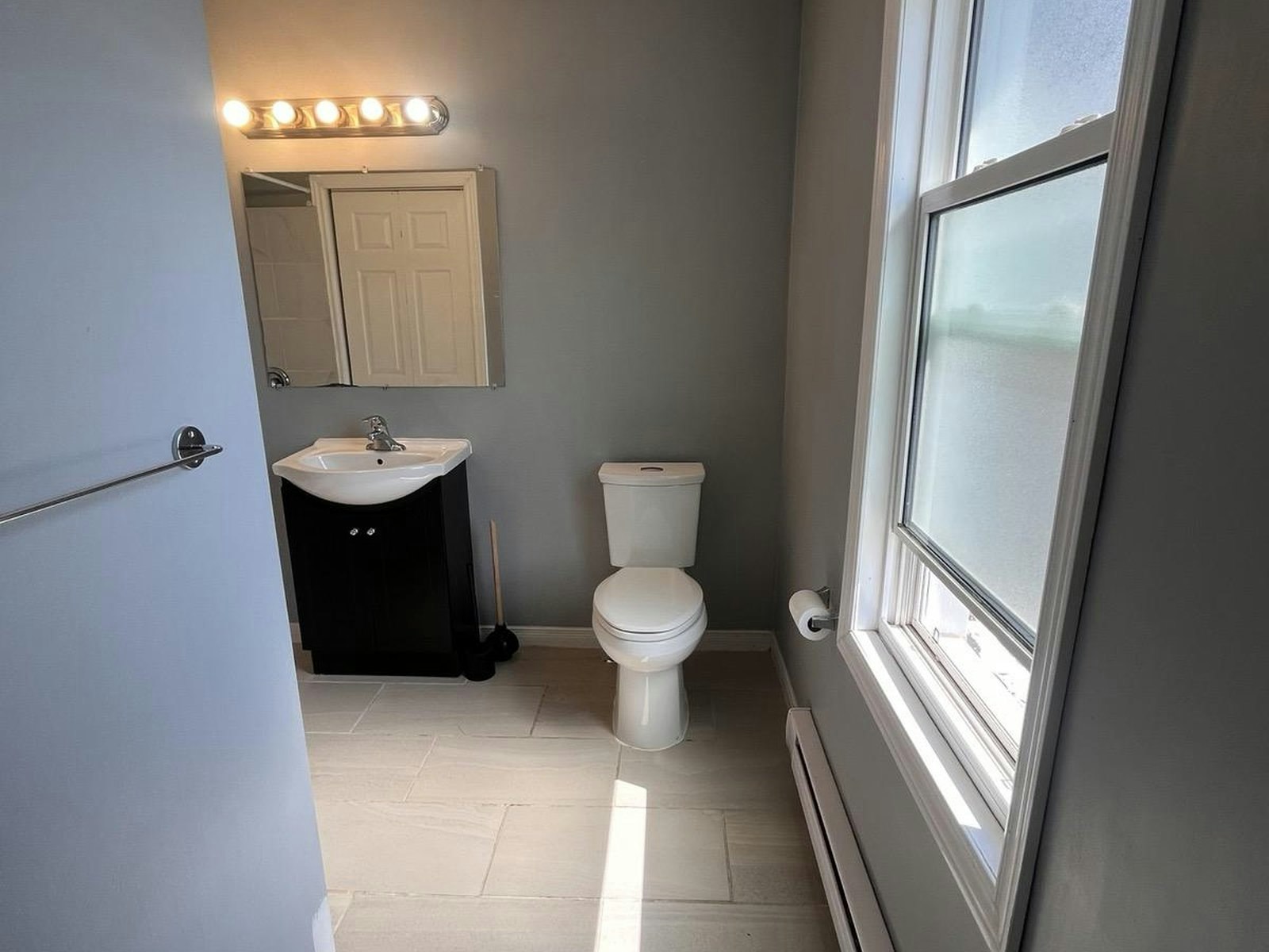 Unit 2-353 Frood Road, Greater Sudbury, ON, P3C 4Z7 - 22