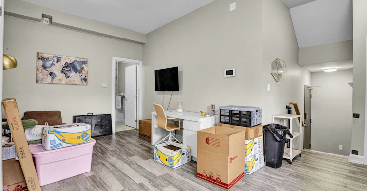 1-59 Russell Avenue, Ottawa, ON, K1N 7W9 - 8