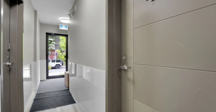 1-59 Russell Avenue, Ottawa, ON, K1N 7W9 - 12