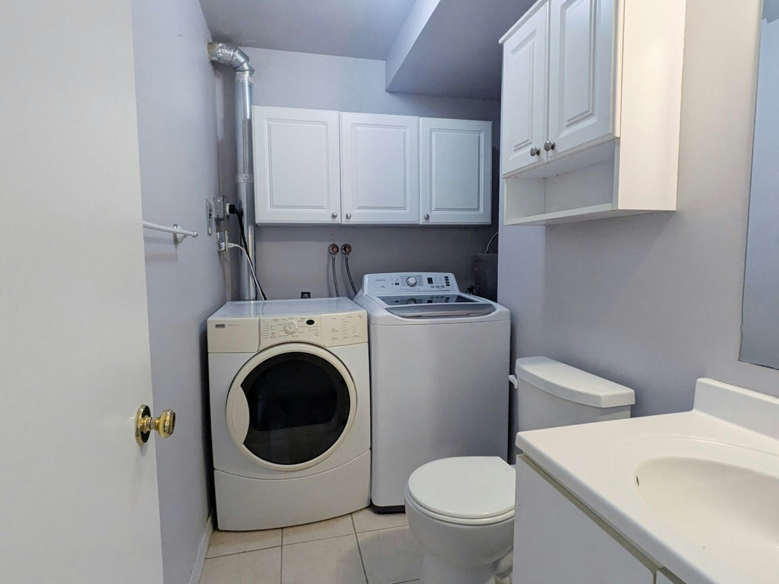 Student Rentals-32 Noecker Street, Waterloo, ON, N2J 2R4 - 11