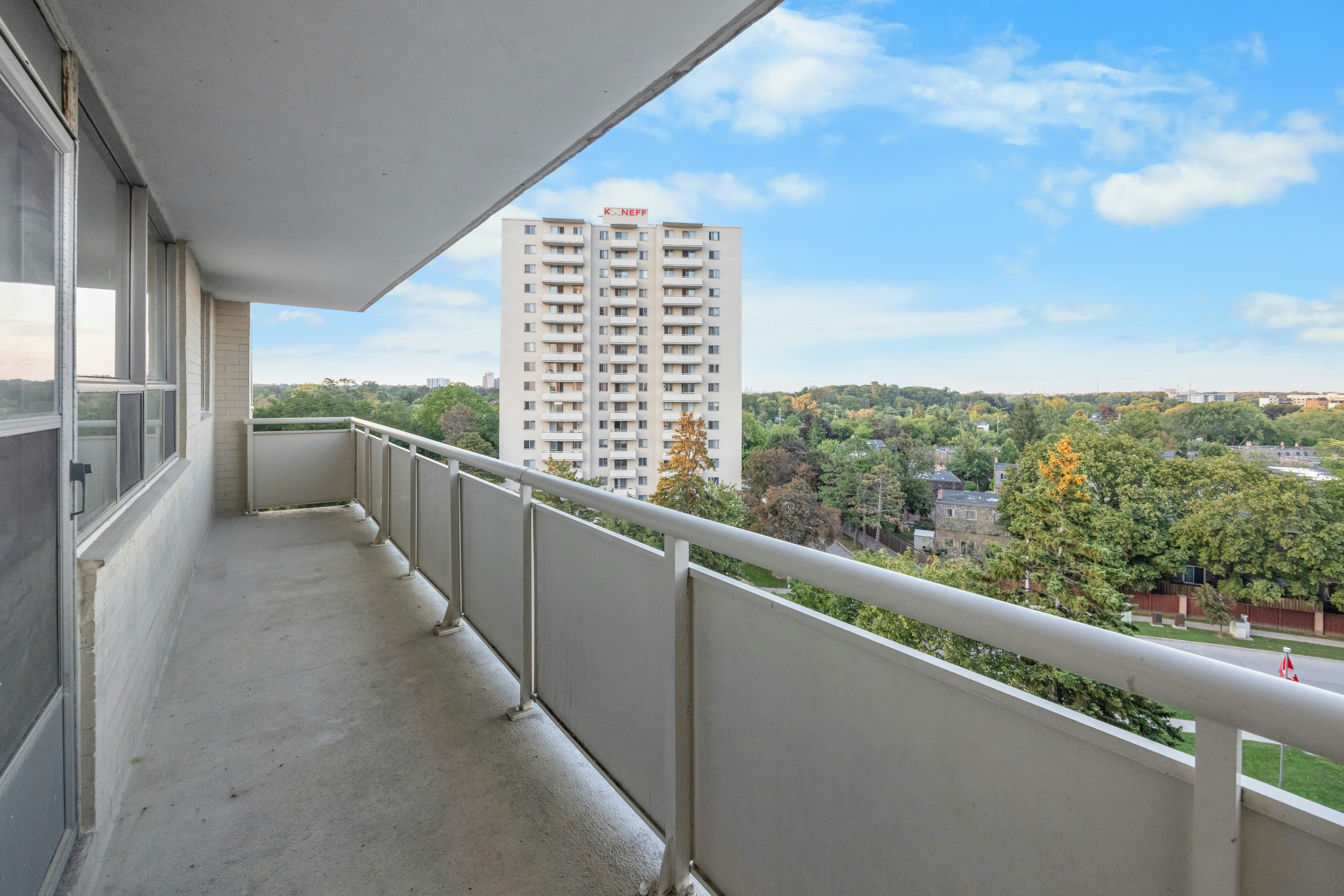 Unit B-2170 Sherobee Road, Mississauga, ON, L5A 3P8 - 9