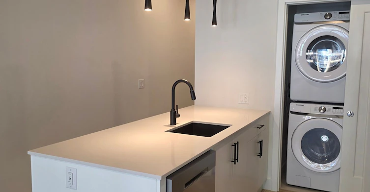 416-34395 Gladys Avenue, Abbotsford, BC, V2S 2E8 - 9