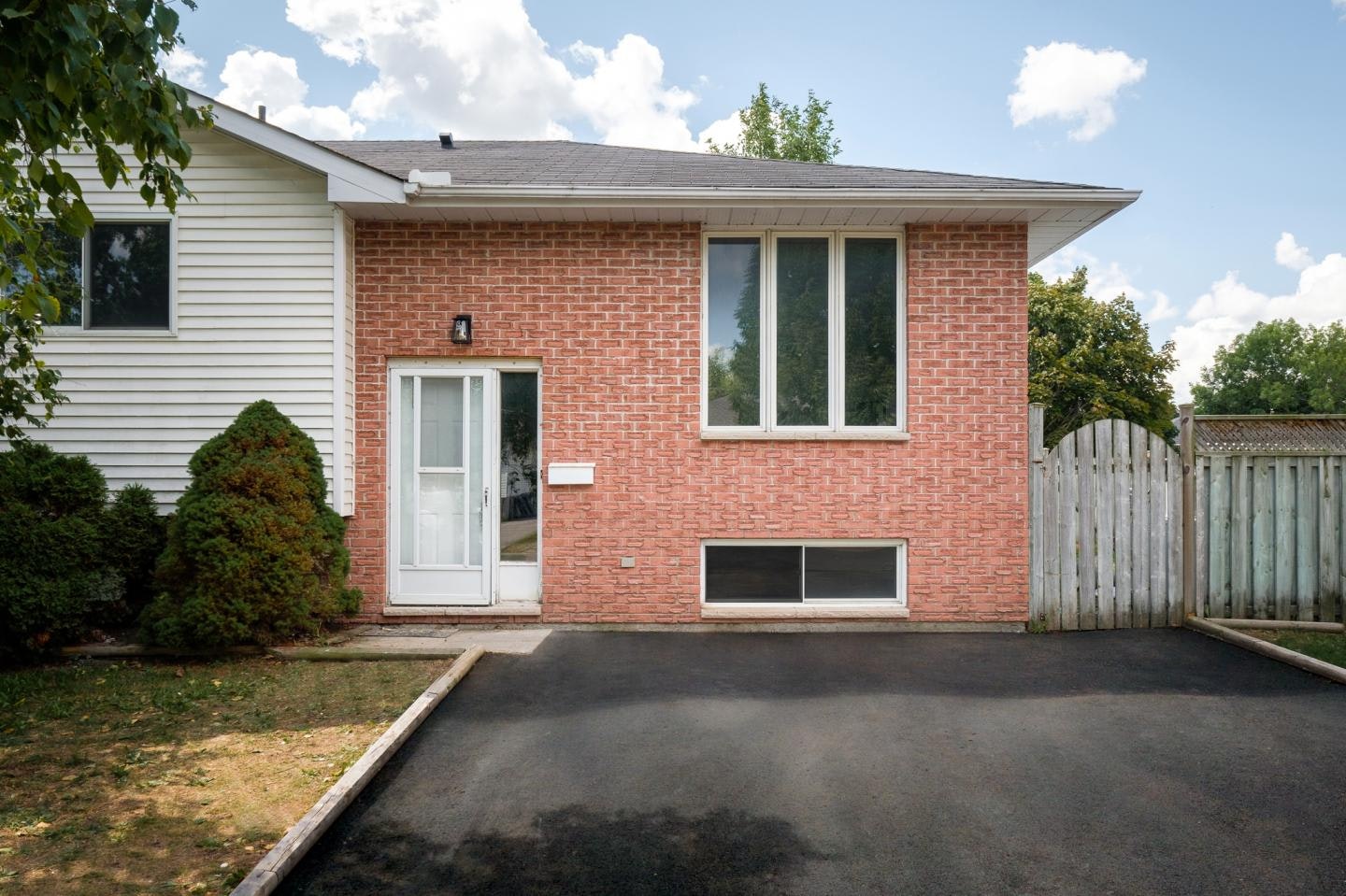 Unit A-2603 Foxmeadow Road, Peterborough, ON, K9L 1X3