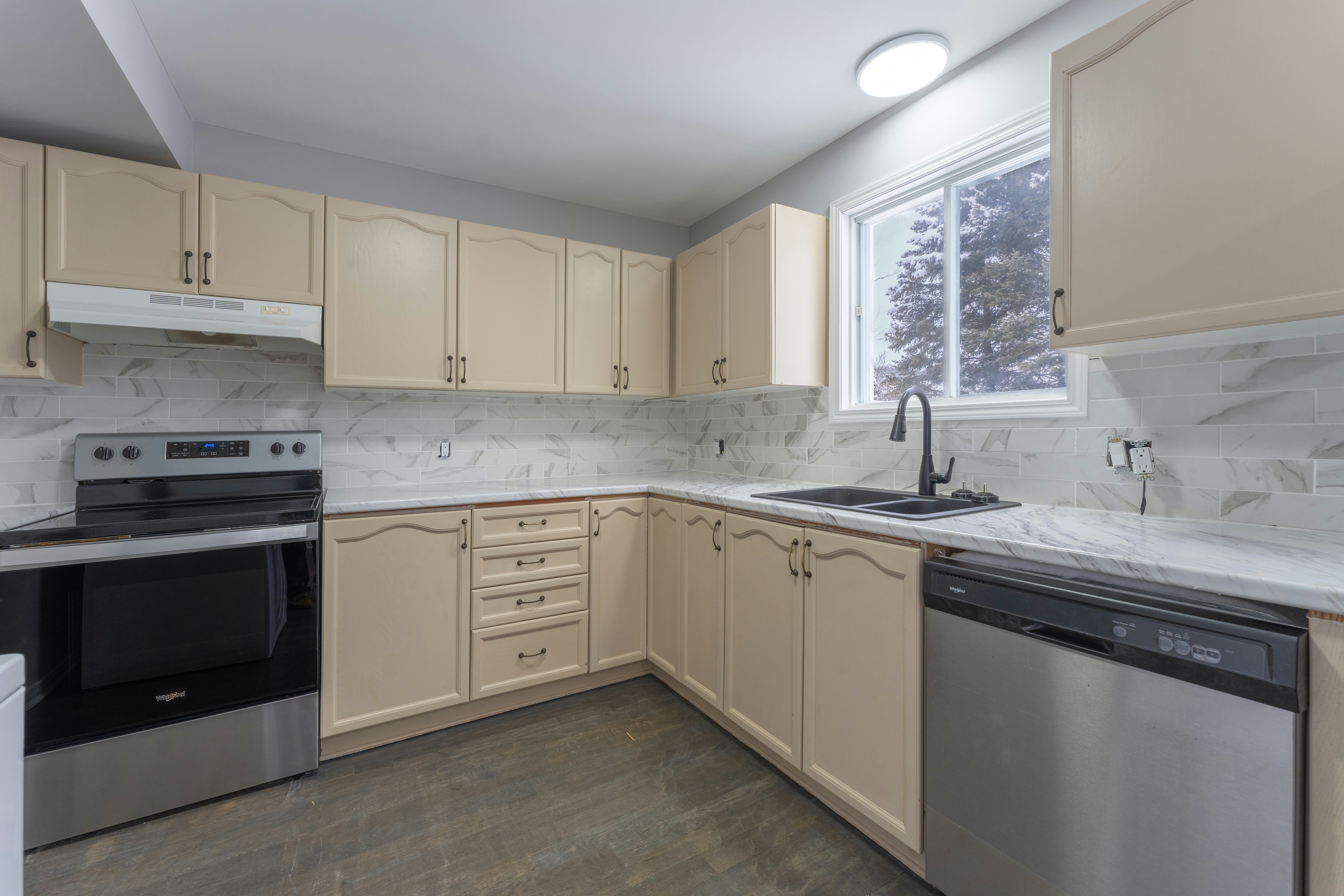 Unit 1-312 Waterloo Drive, Kingston, ON, K7M 8P3 - 11