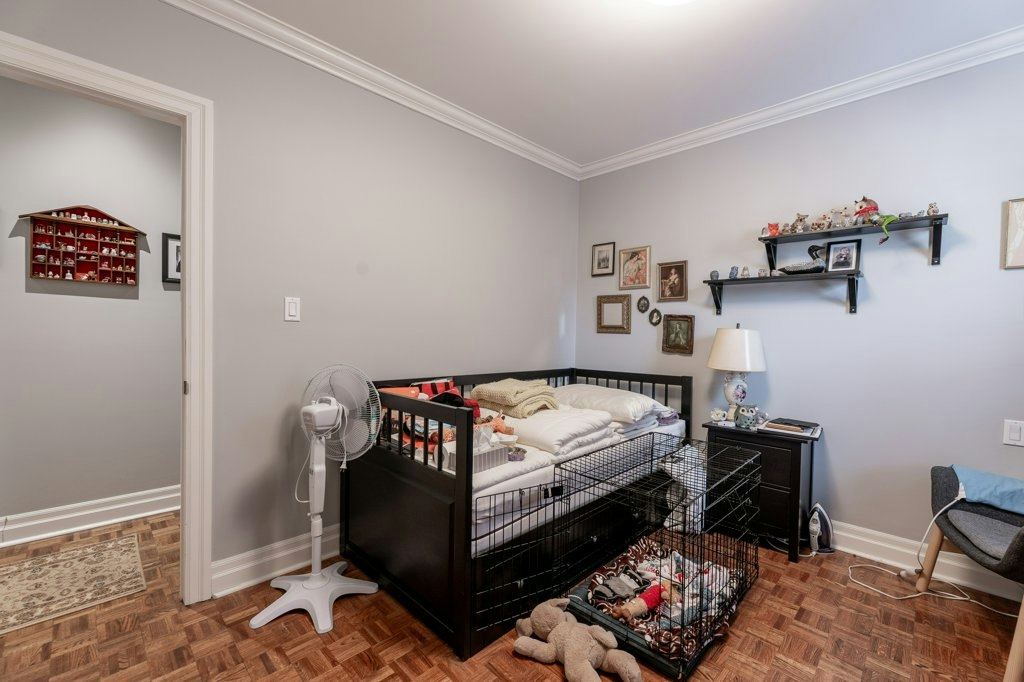 1-405 Parkside Drive, Toronto, ON, M6R 2Z7 - 8
