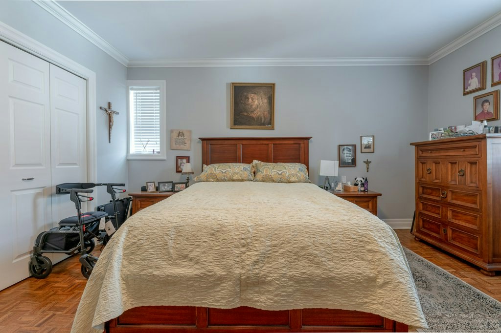 1-405 Parkside Drive, Toronto, ON, M6R 2Z7 - 11