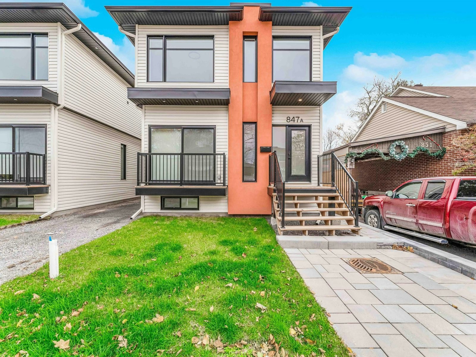 A-847 Woodroffe Avenue, Ottawa, ON, K2A 2G5