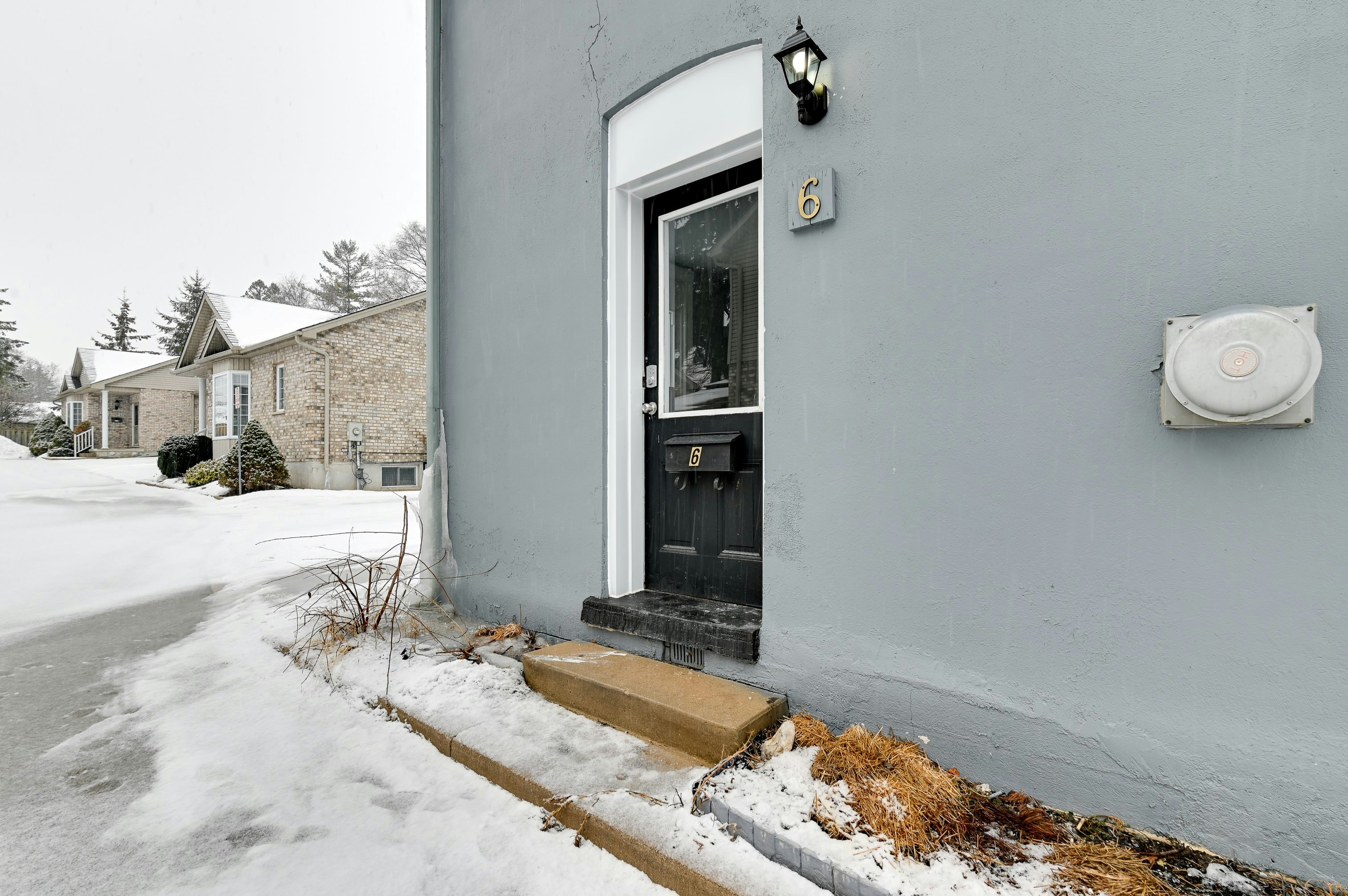 Unit 6-337 Boler Road, London, ON, N6K 2K4 - 2