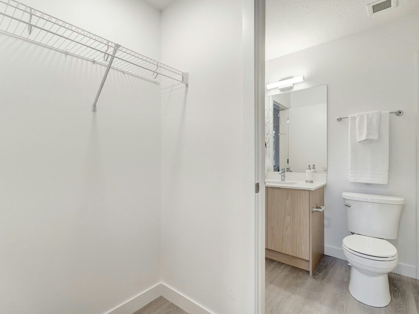 A4-3360 16 Street SW, Calgary, AB, T2T 1Y5 - 23