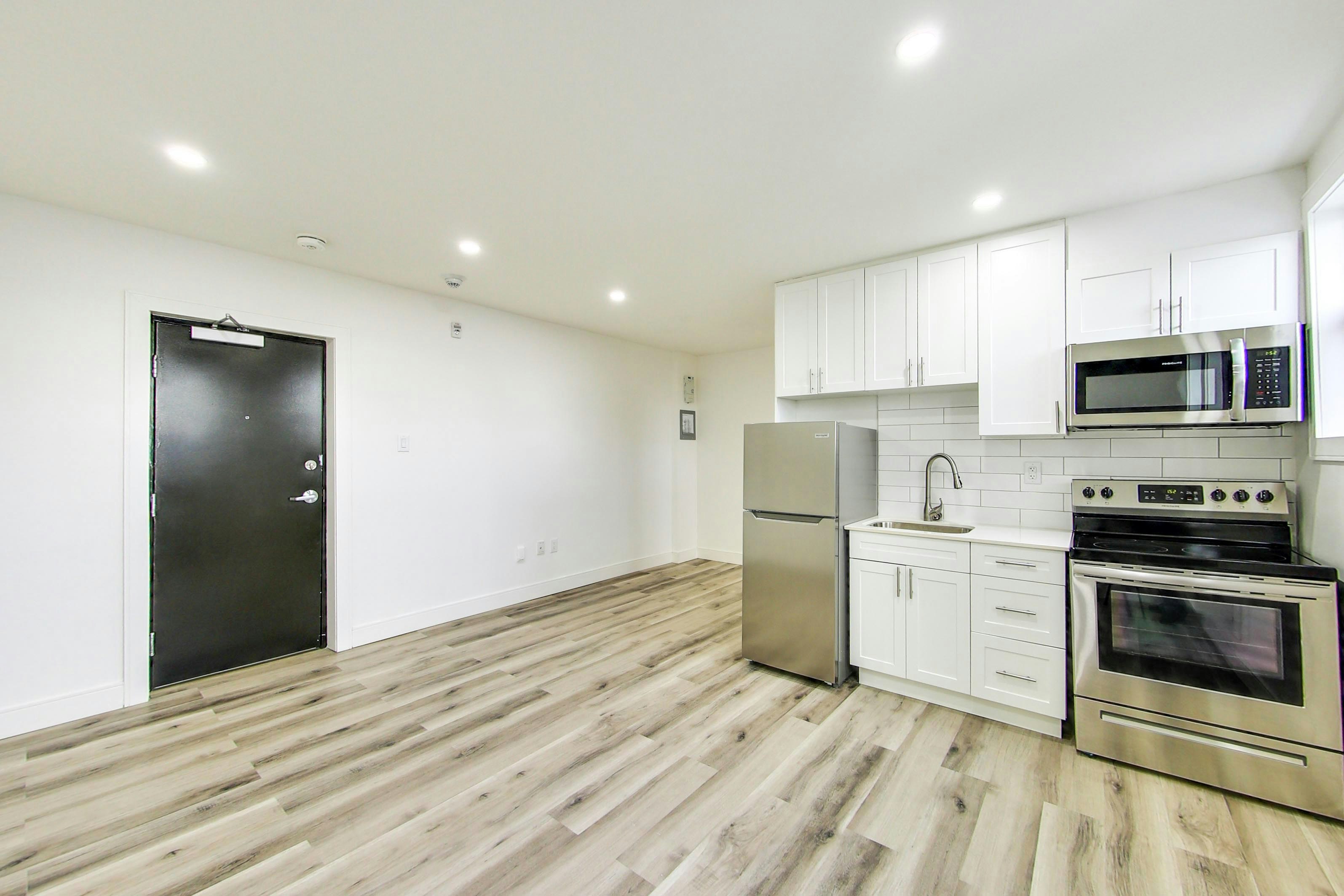302-444 Park Street West, Windsor, ON, N9A 5V3 - 4