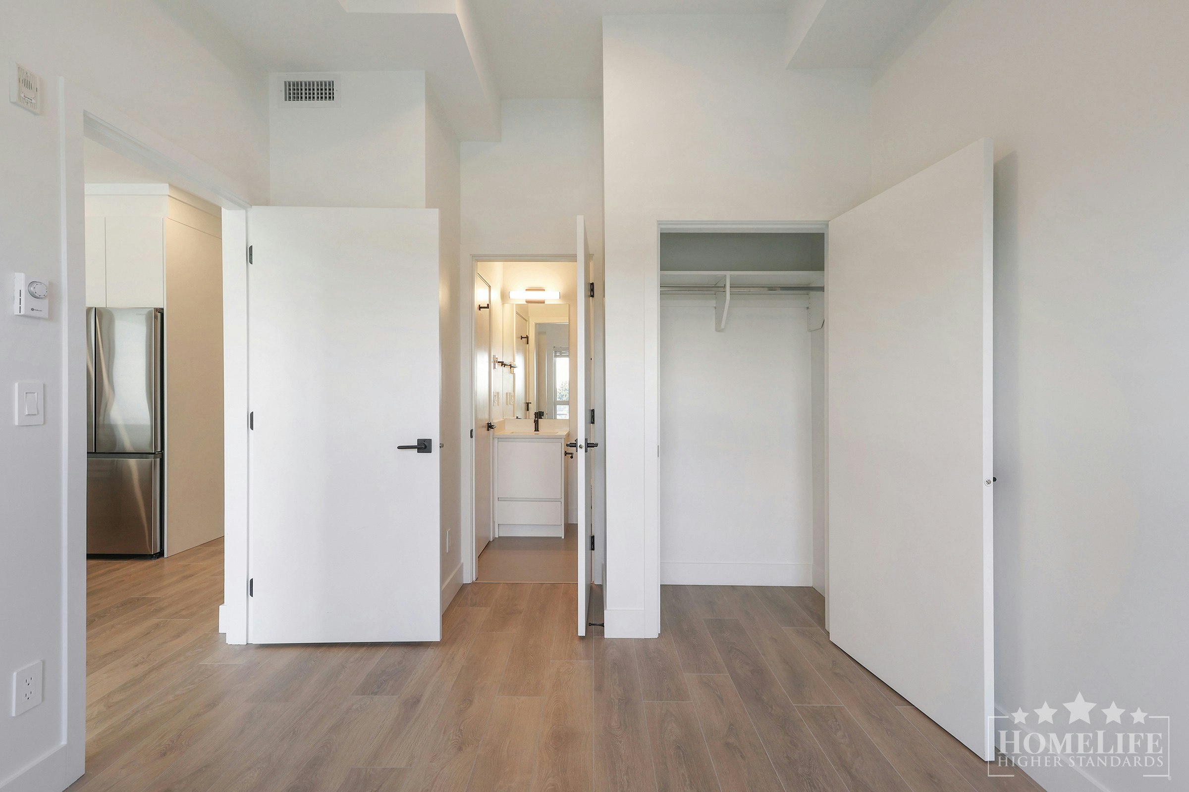 403-8496 120, Surrey, BC, V3W 3N5 - 17