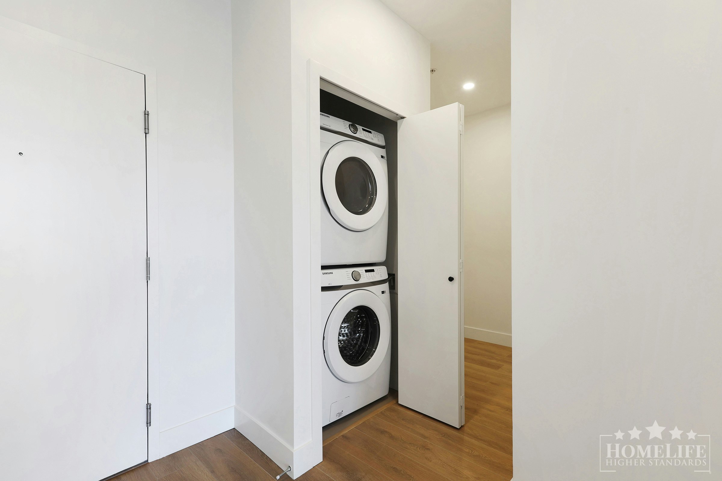 403-8496 120, Surrey, BC, V3W 3N5 - 6