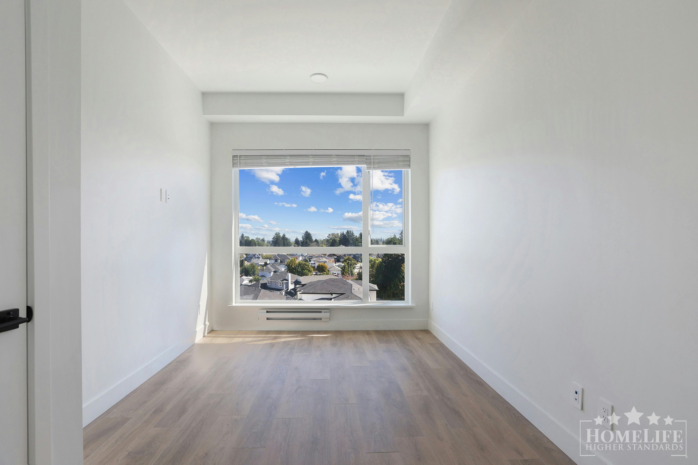 403-8496 120, Surrey, BC, V3W 3N5 - 12