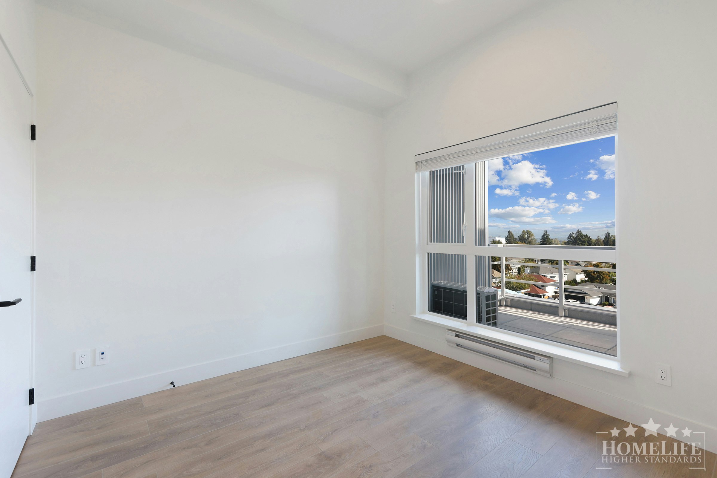 403-8496 120, Surrey, BC, V3W 3N5 - 16